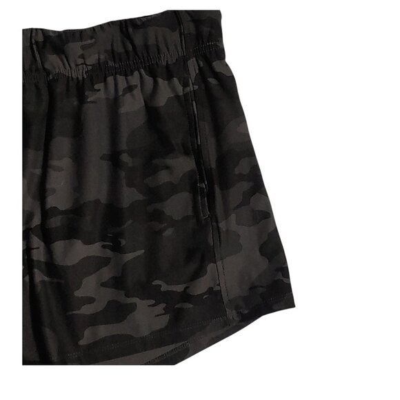 Athletic Works Womens Plus Size XXL Black Camo Gym Shorts Stretch Waist Pockets - Picture 6 of 6